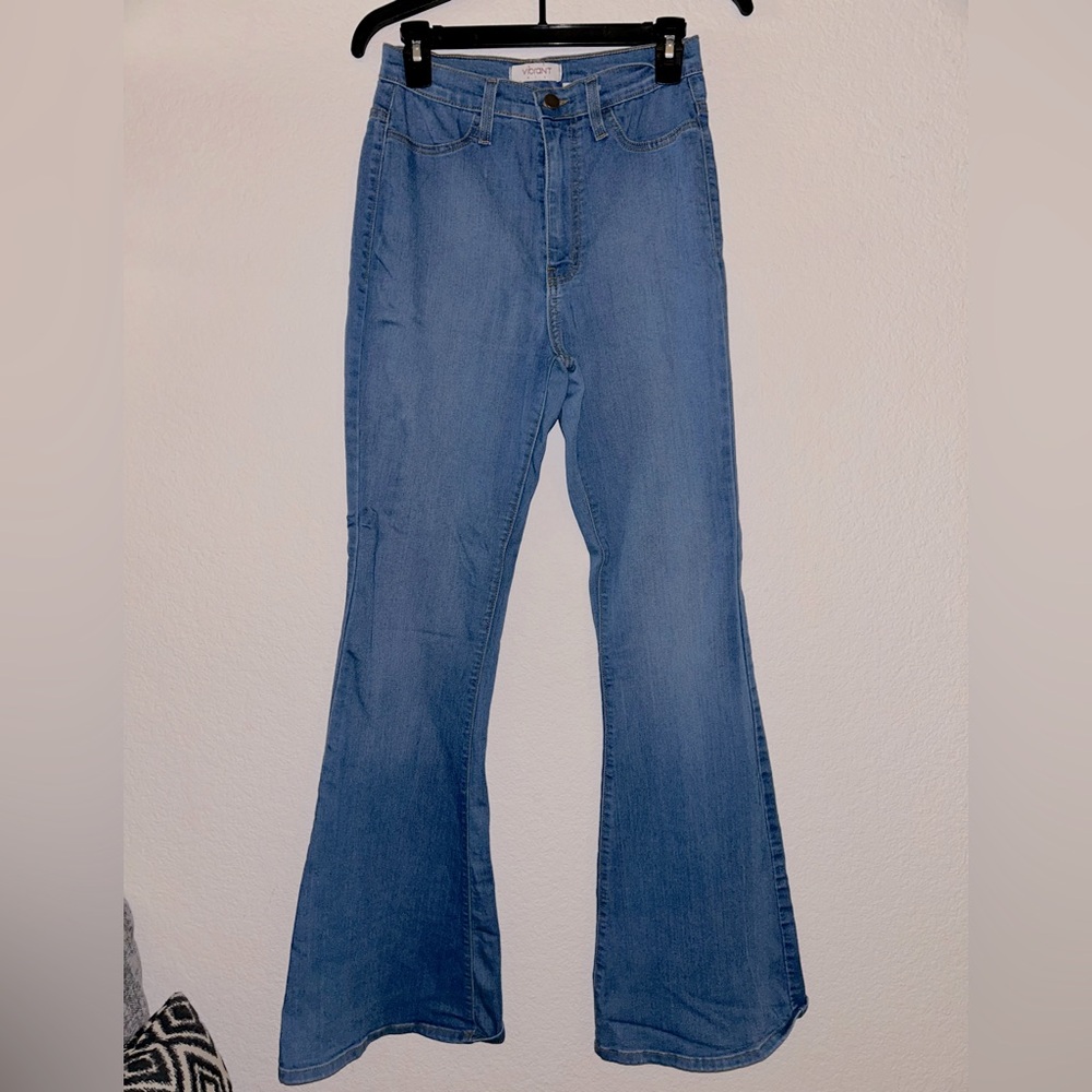 Vibrant High Waist 70’s inspired 🔔 bottom Jeans, US 9, Medium Blue